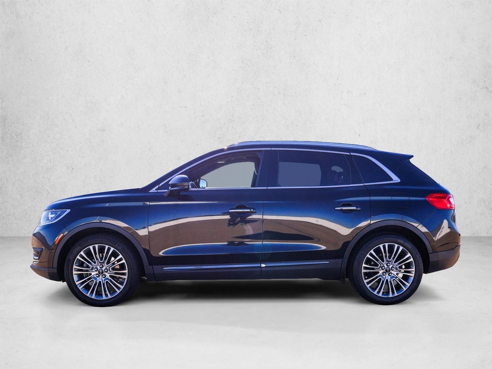 Thumbnail: 2016 Lincoln MKX - 2
