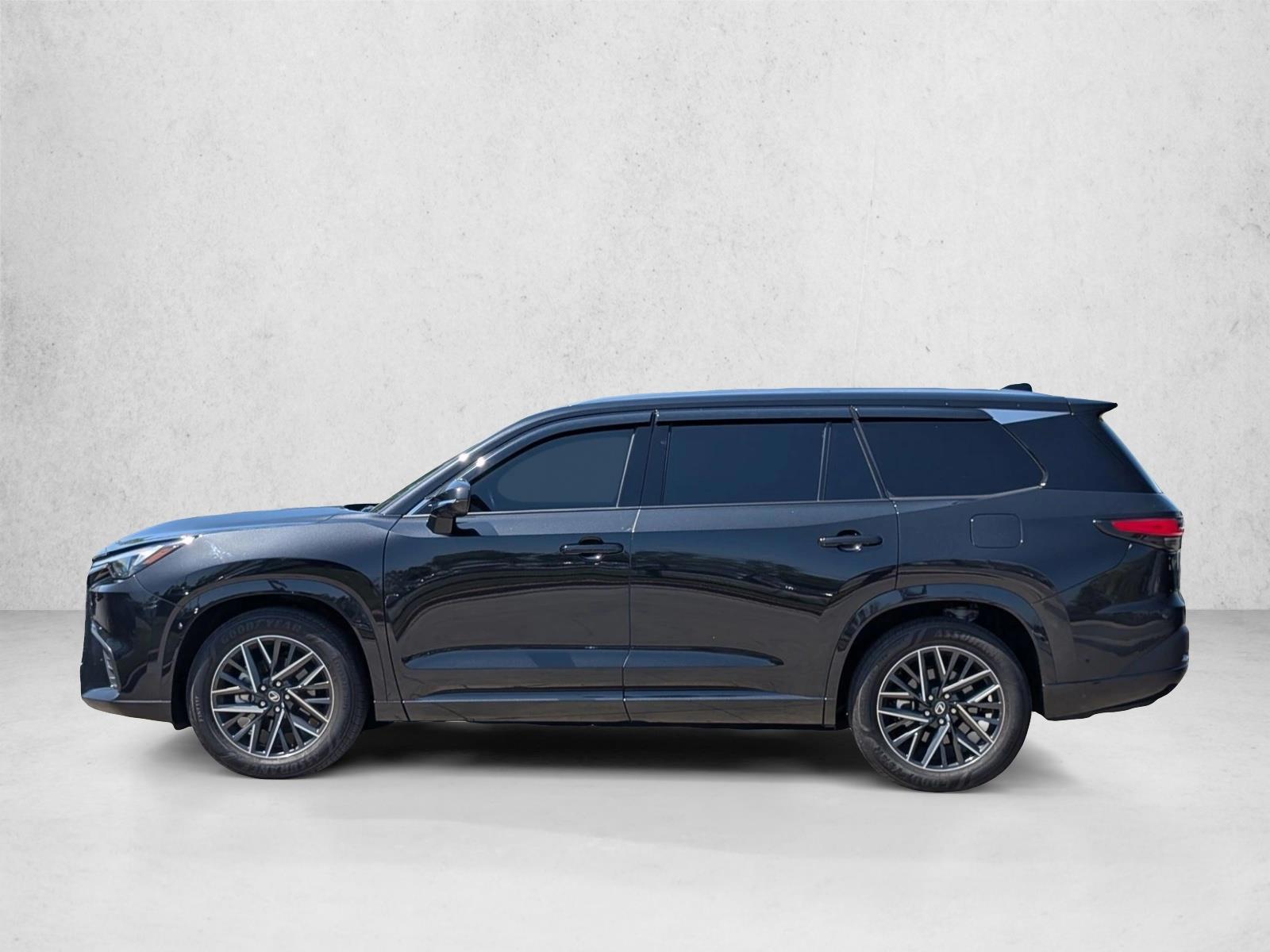 Thumbnail: 2026 Lexus TX - 2