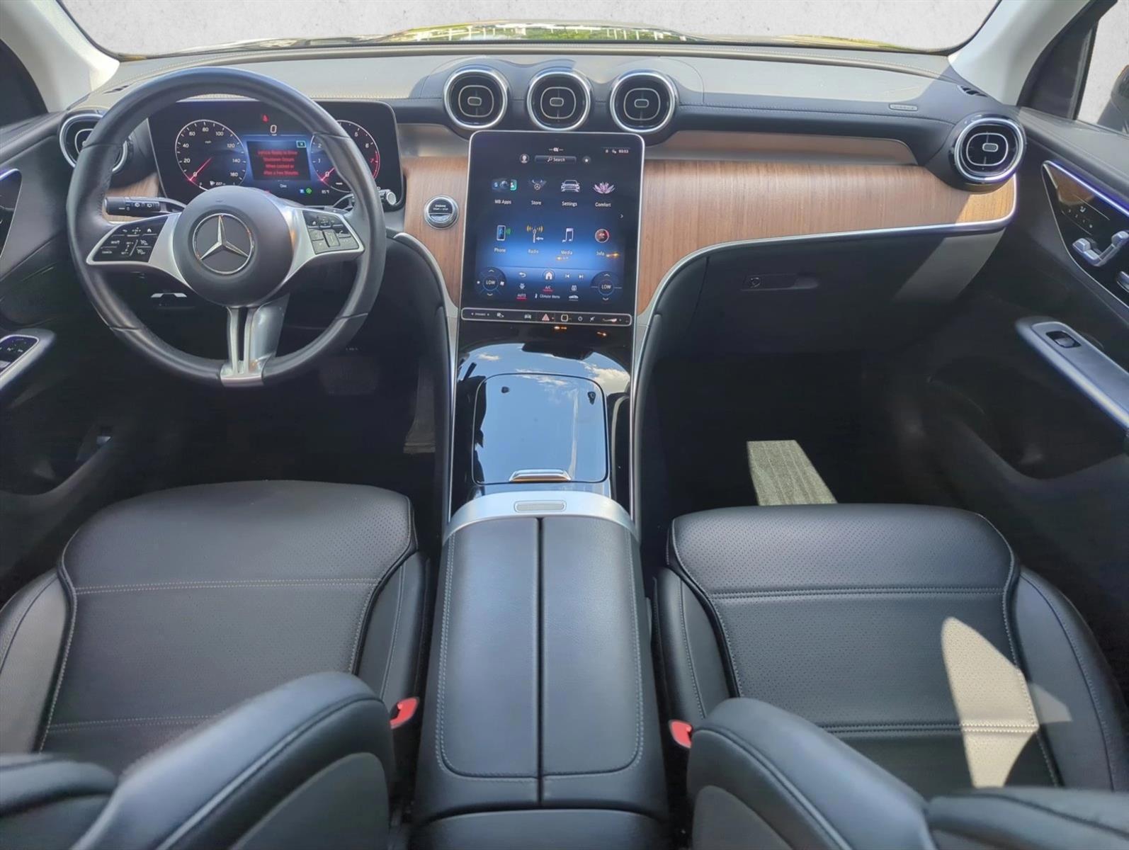 Thumbnail: 2023 Mercedes-Benz GLC - 2