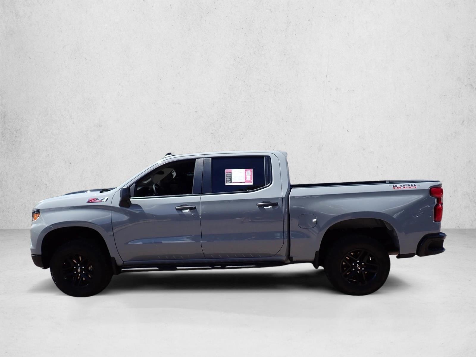Thumbnail: 2025 Chevrolet Silverado 1500 - 2