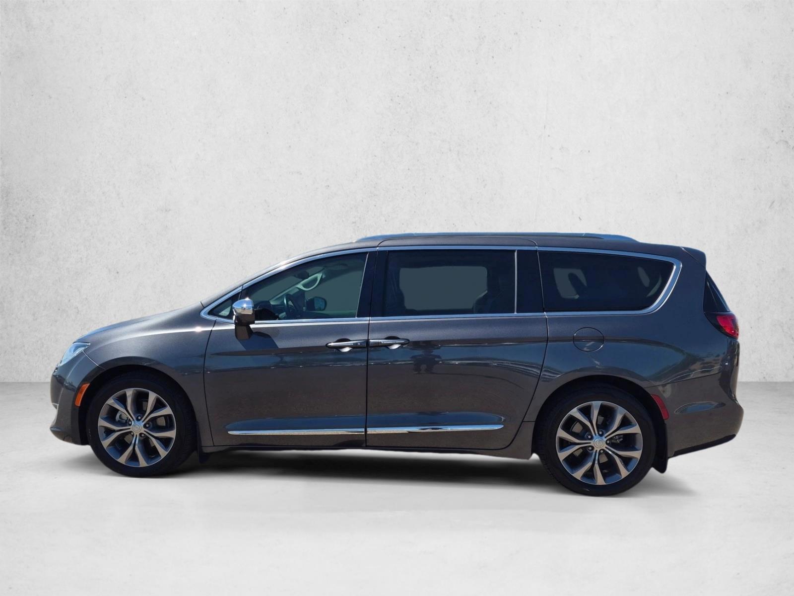 Thumbnail: 2018 Chrysler Pacifica - 2