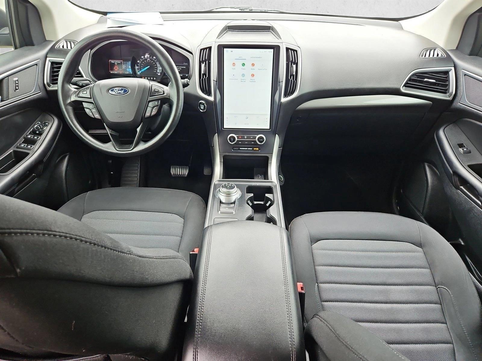 Thumbnail: 2023 Ford Edge - 4