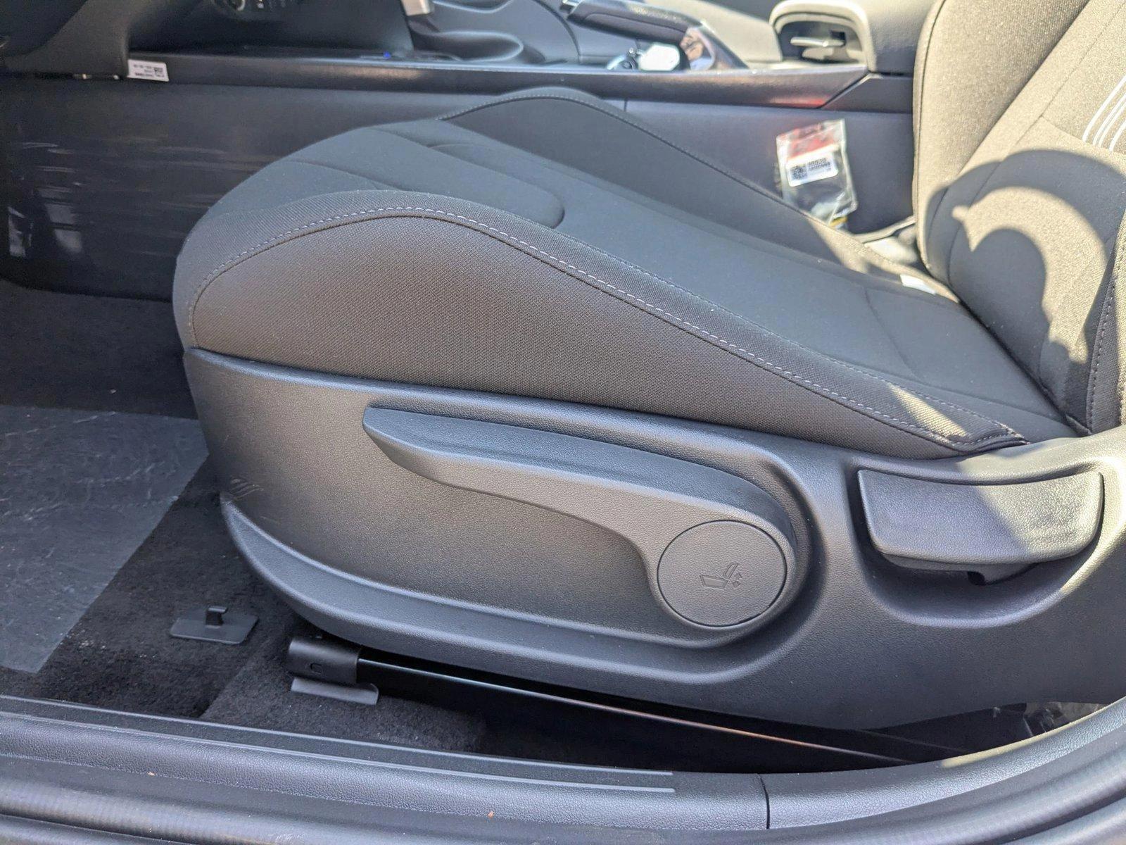 Thumbnail: 2025 Hyundai Elantra - 4
