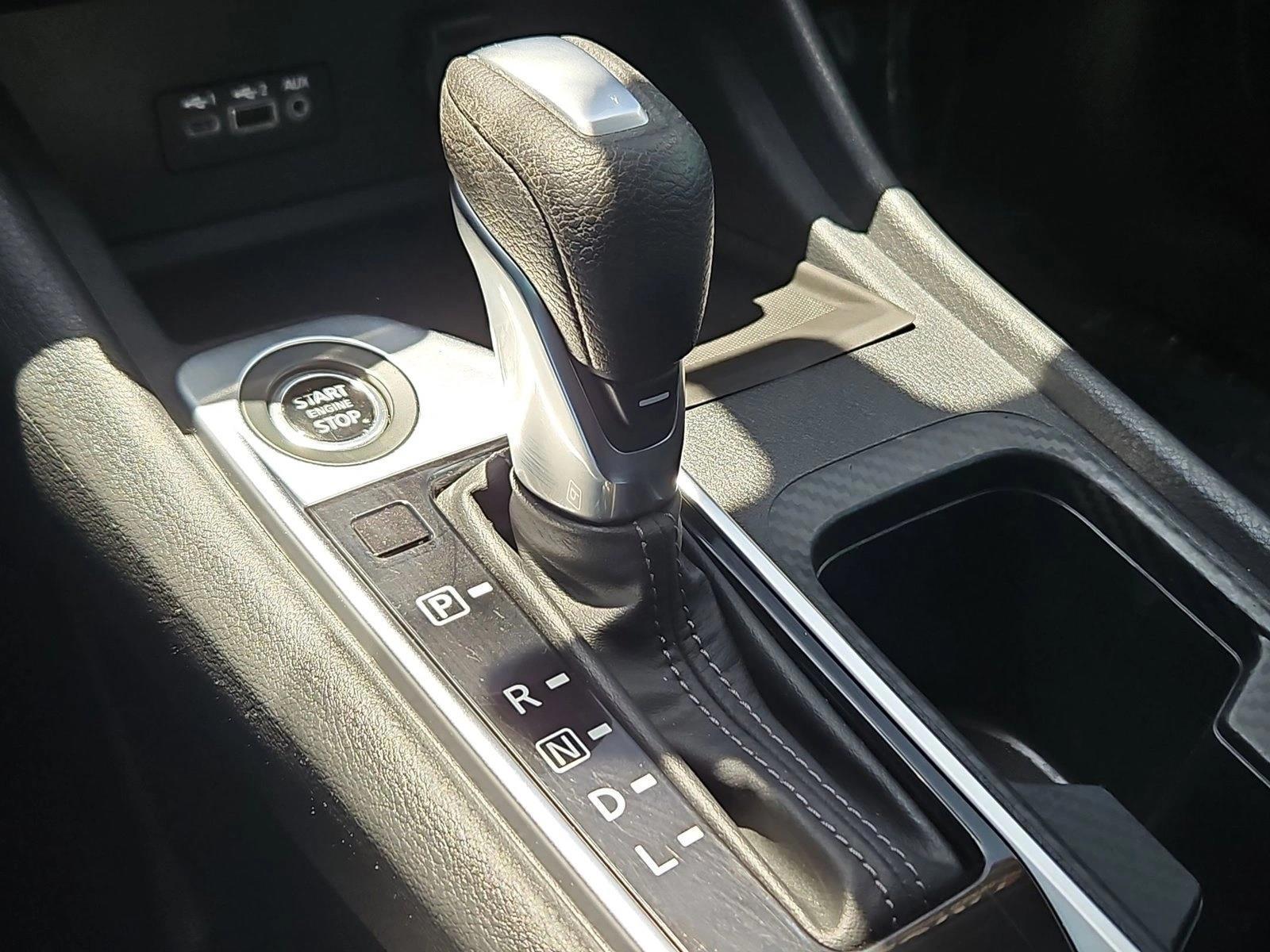 2023 Nissan Sentra SV - Photo 12