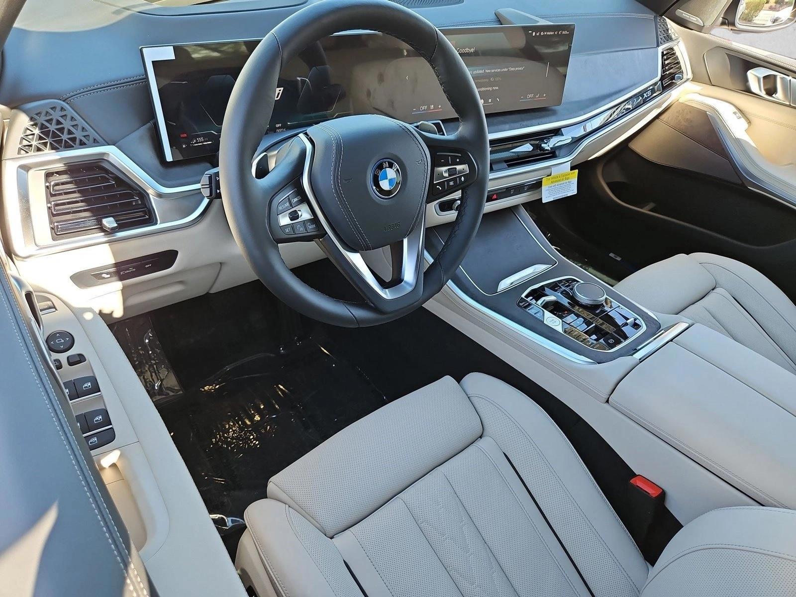 Thumbnail: 2026 BMW X5 - 3