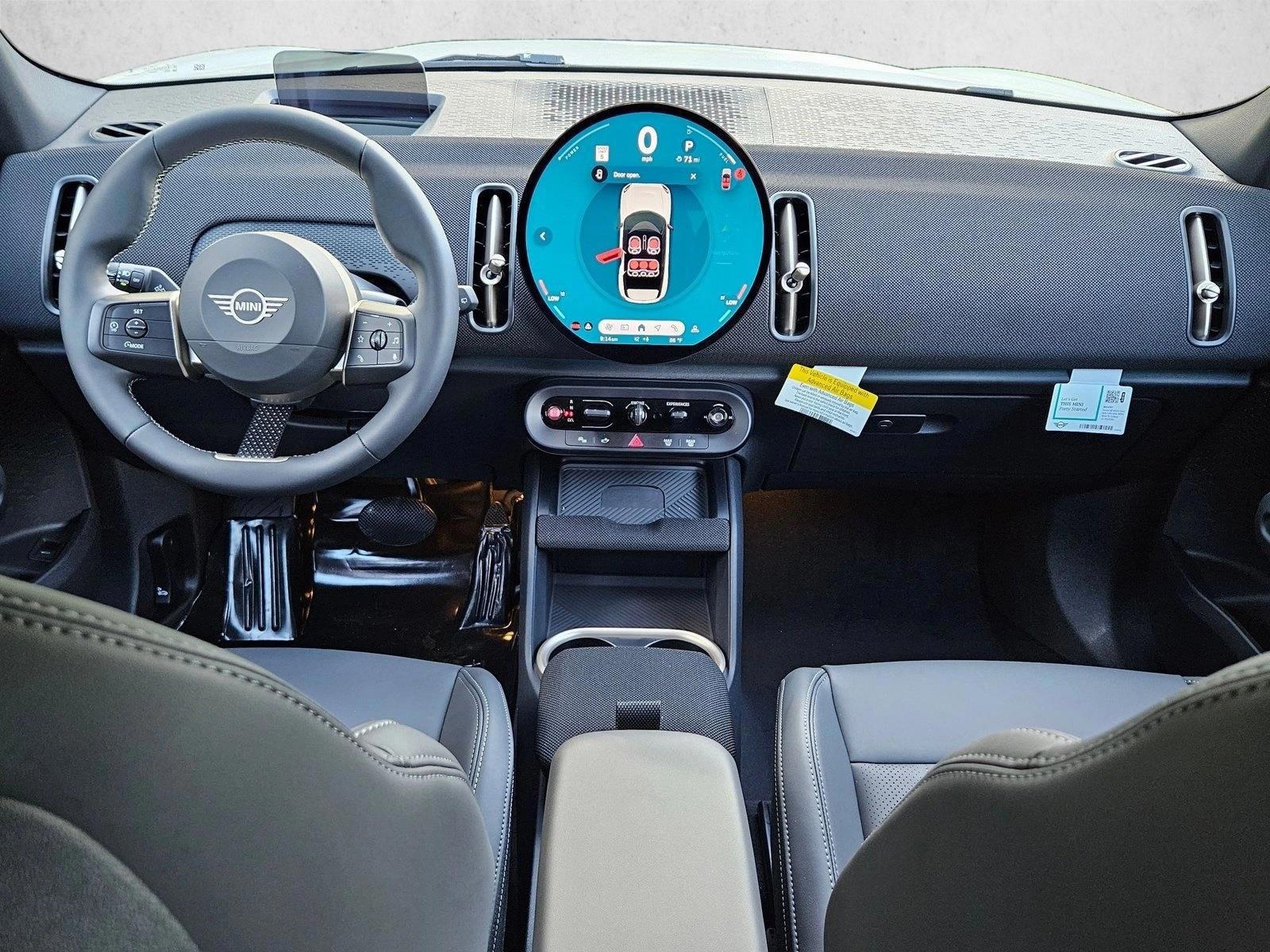 Thumbnail: 2027 MINI Cooper Countryman - 3