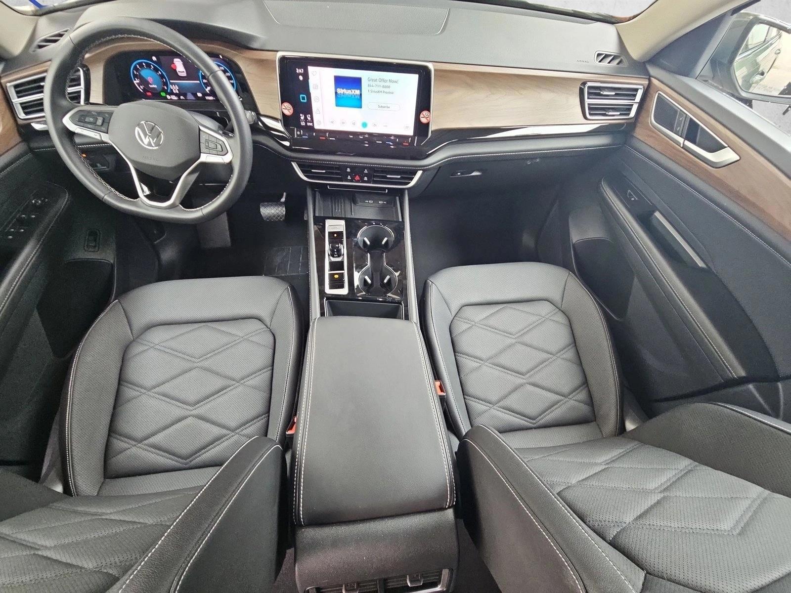 Thumbnail: 2026 Volkswagen Atlas - 3