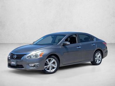 2015 Nissan Altima SL -
                  Valencia, CA
