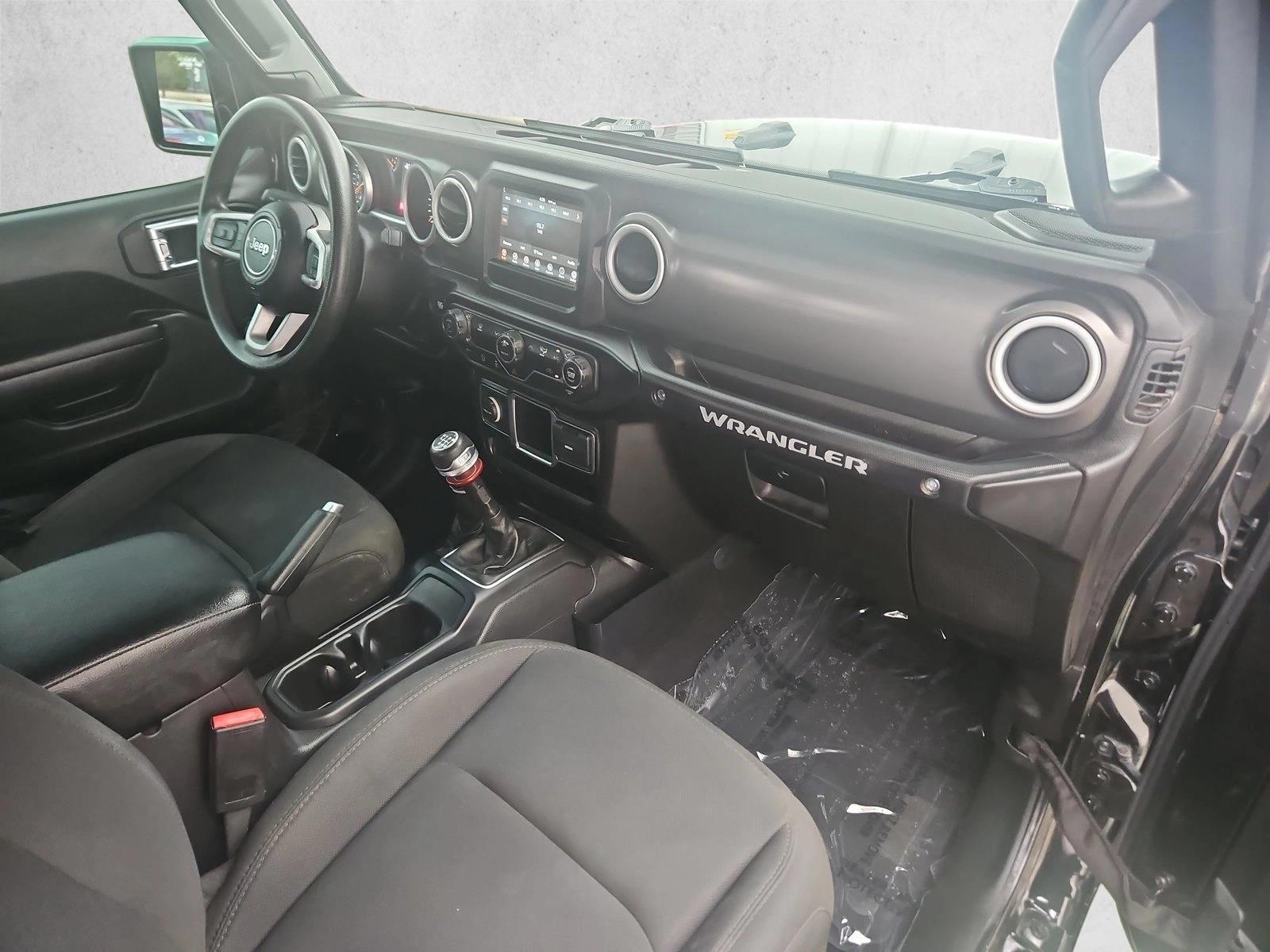 2022 Jeep Wrangler Unlimited Sport - Photo 23