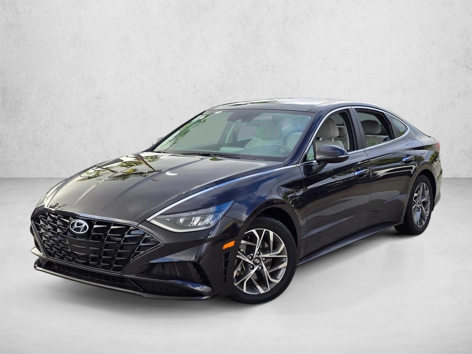 Thumbnail: 2023 Hyundai Sonata - 1