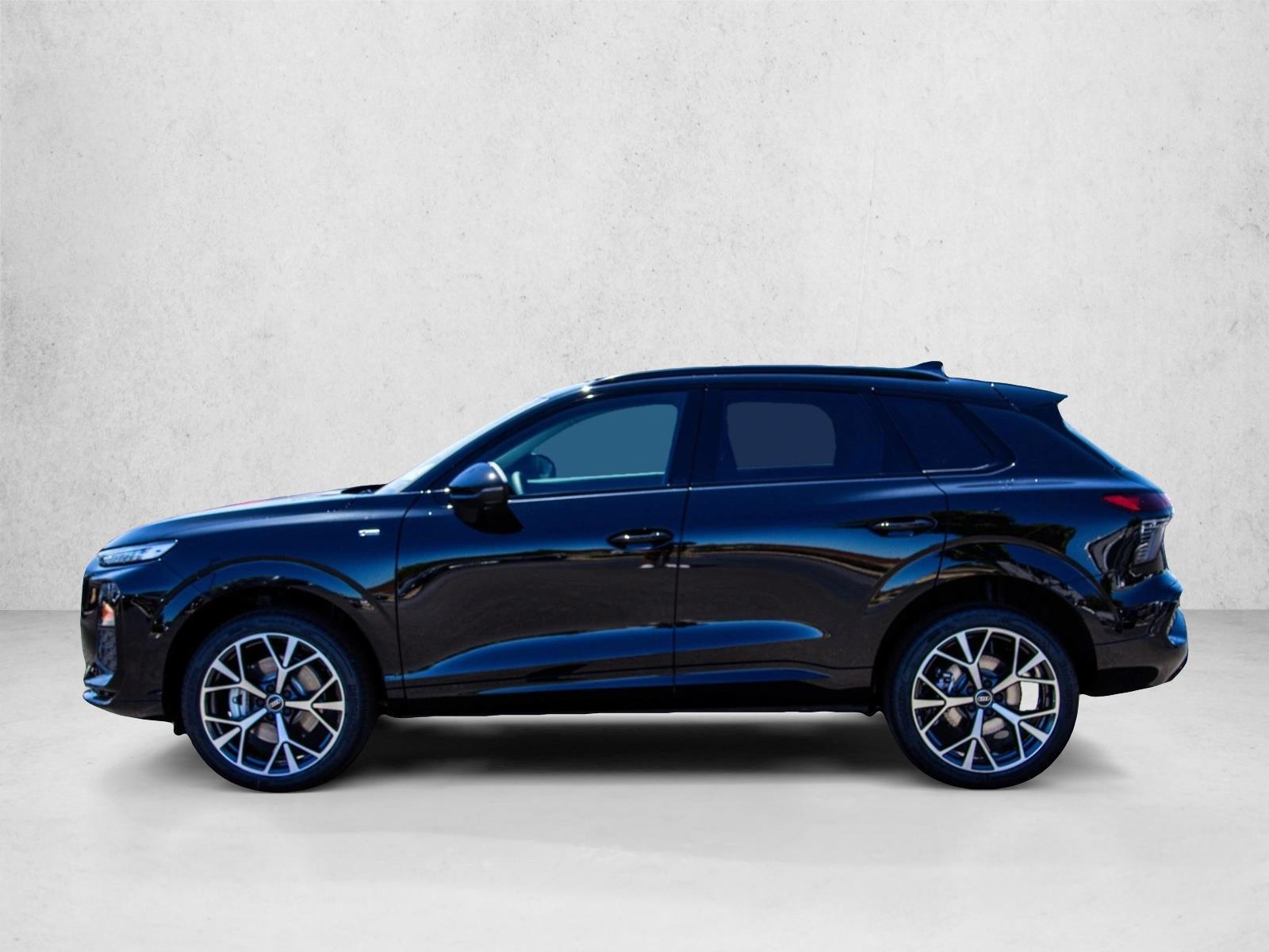 Thumbnail: 2026 Audi Q3 - 2