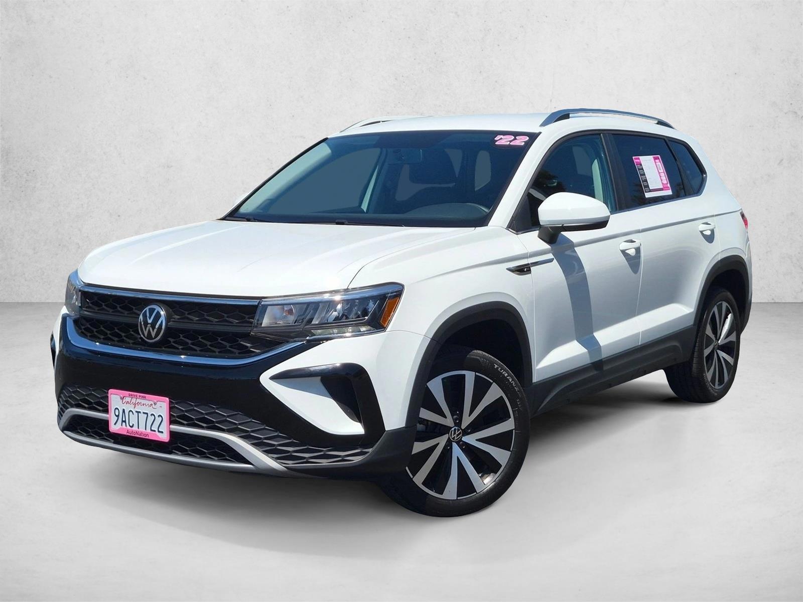 Thumbnail: 2022 Volkswagen Taos - 1