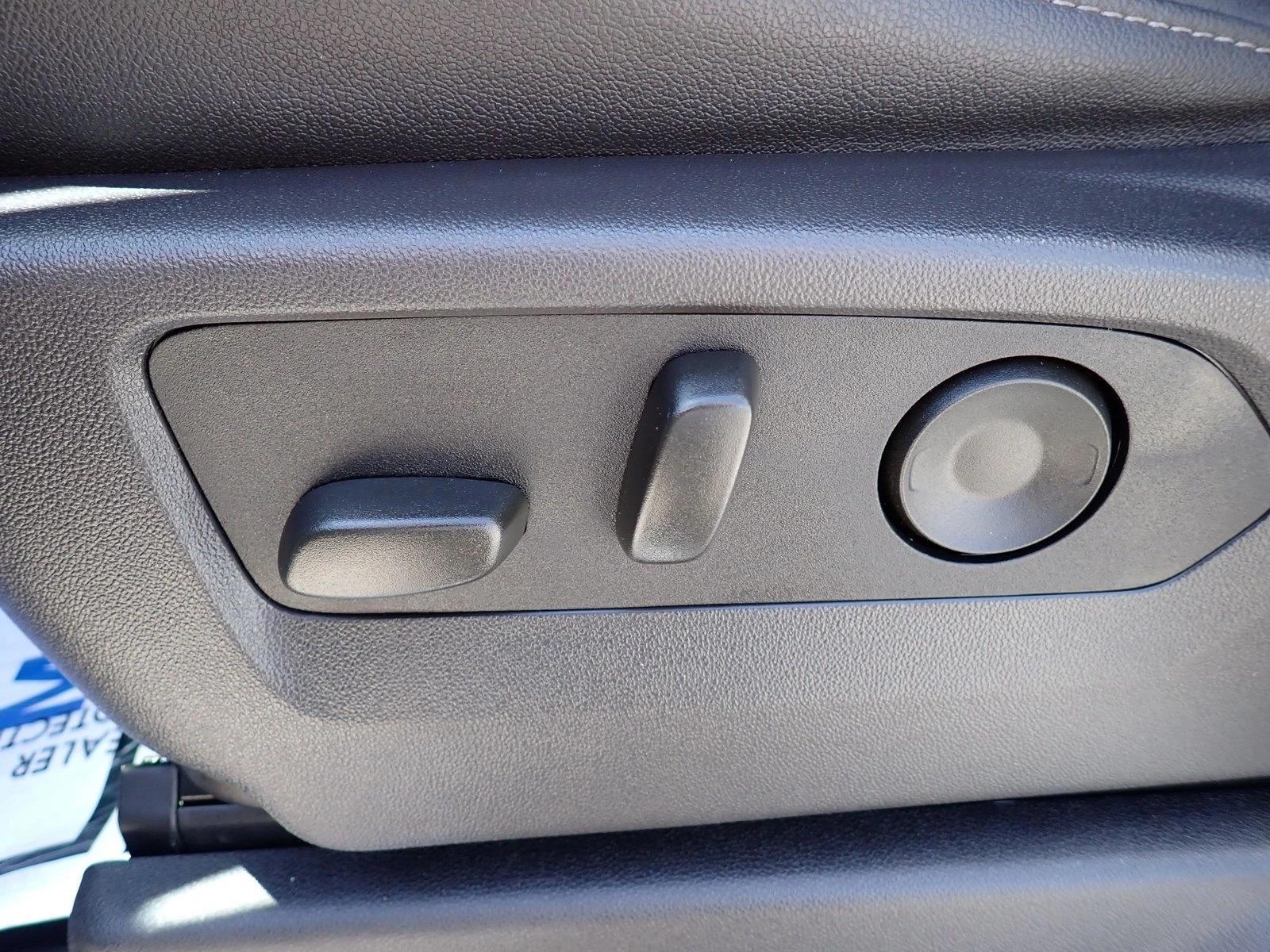 2024 Chevrolet Silverado 1500 RST - Photo 14
