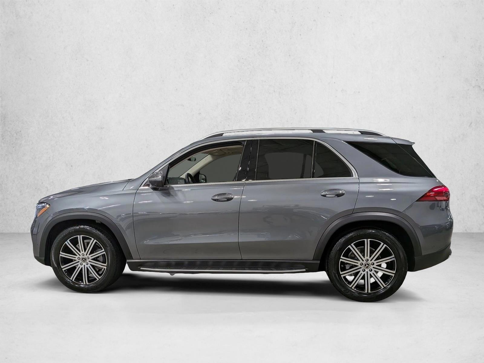 Thumbnail: 2026 Mercedes-Benz GLE - 2