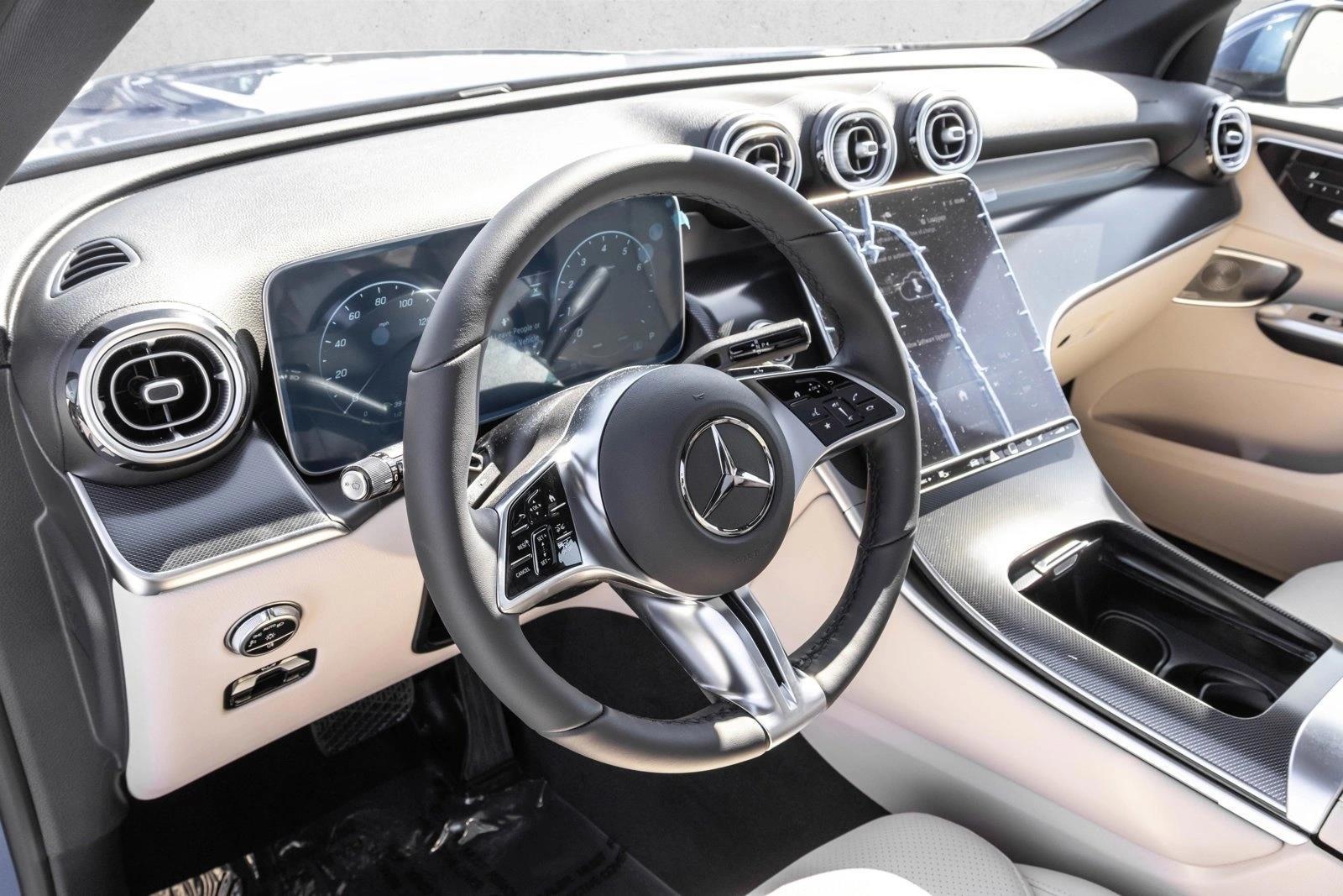 Thumbnail: 2026 Mercedes-Benz GLC - 3