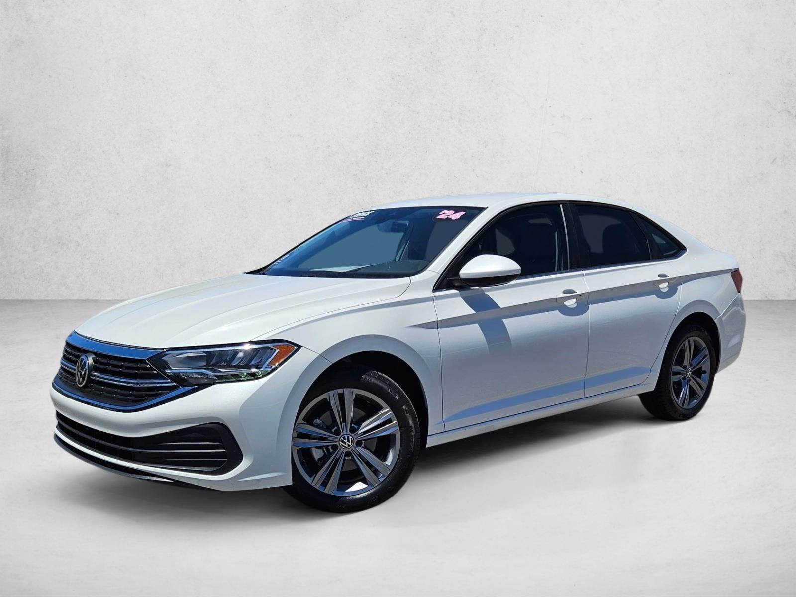 Thumbnail: 2024 Volkswagen Jetta - 1