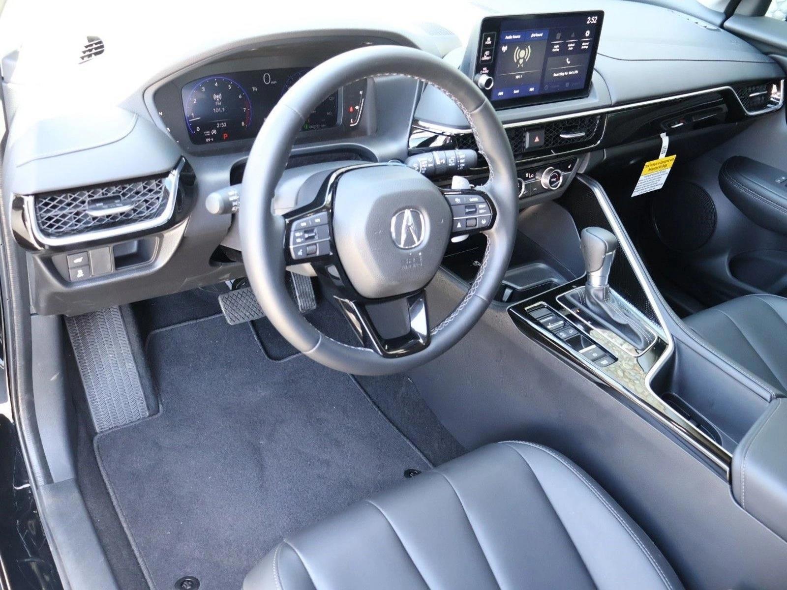 Thumbnail: 2025 Acura ADX - 3