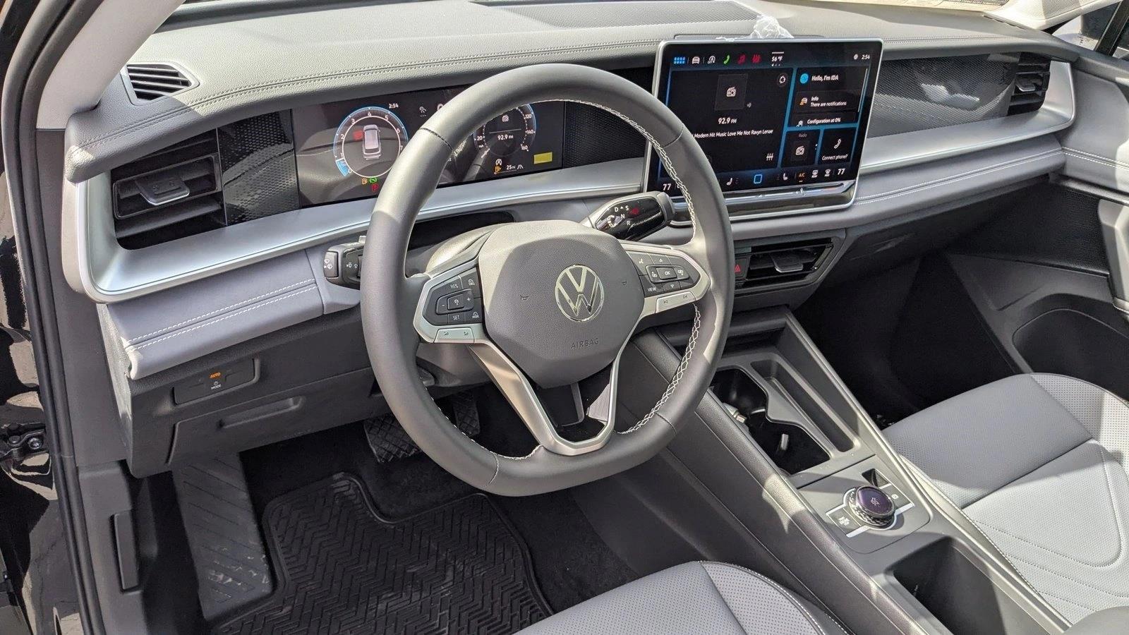 Thumbnail: 2026 Volkswagen Tiguan - 3