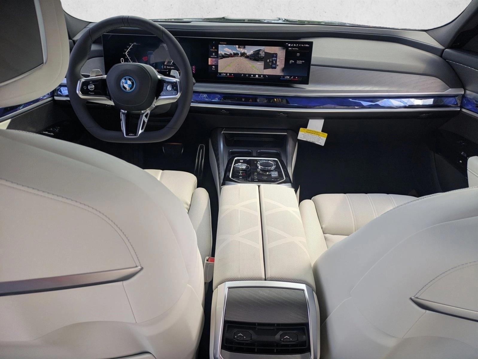 Thumbnail: 2026 BMW 7 Series - 5