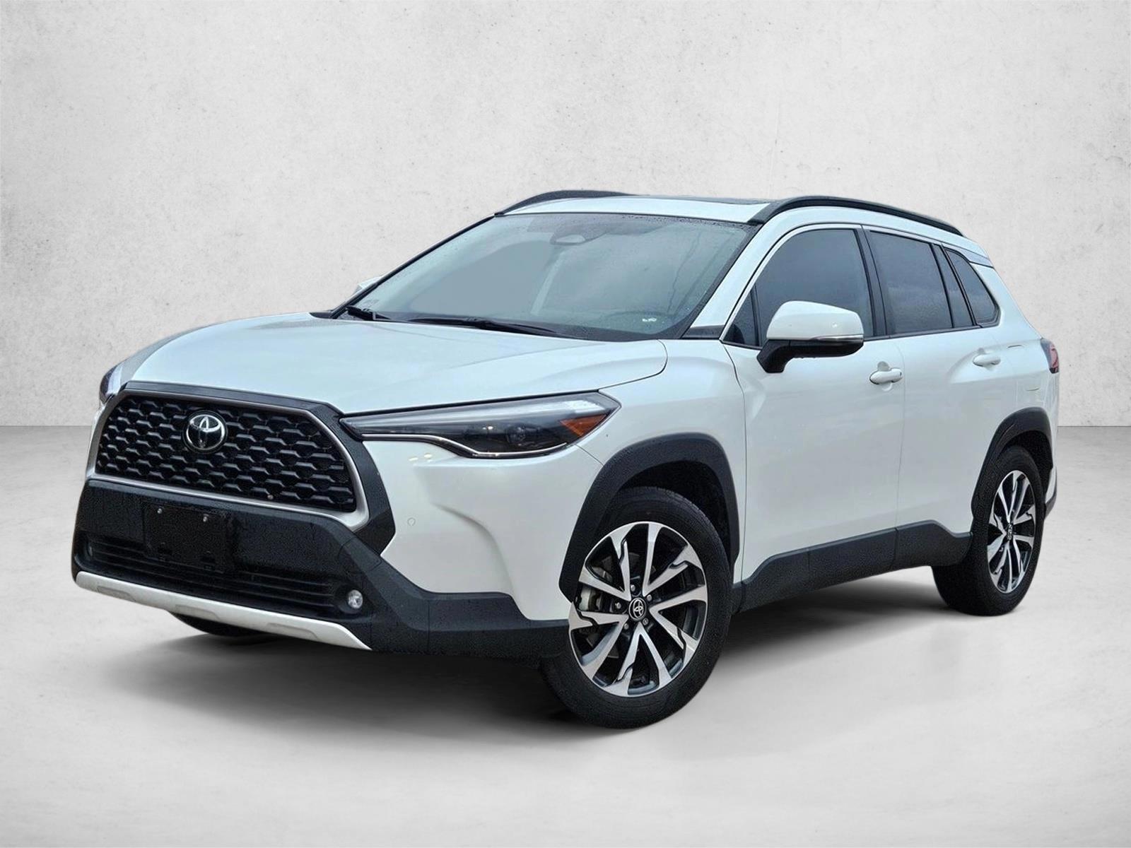 Thumbnail: 2023 Toyota Corolla Cross - 1
