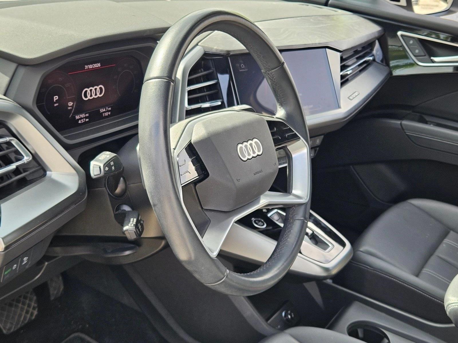 Thumbnail: 2023 Audi Q4 e-tron - 3