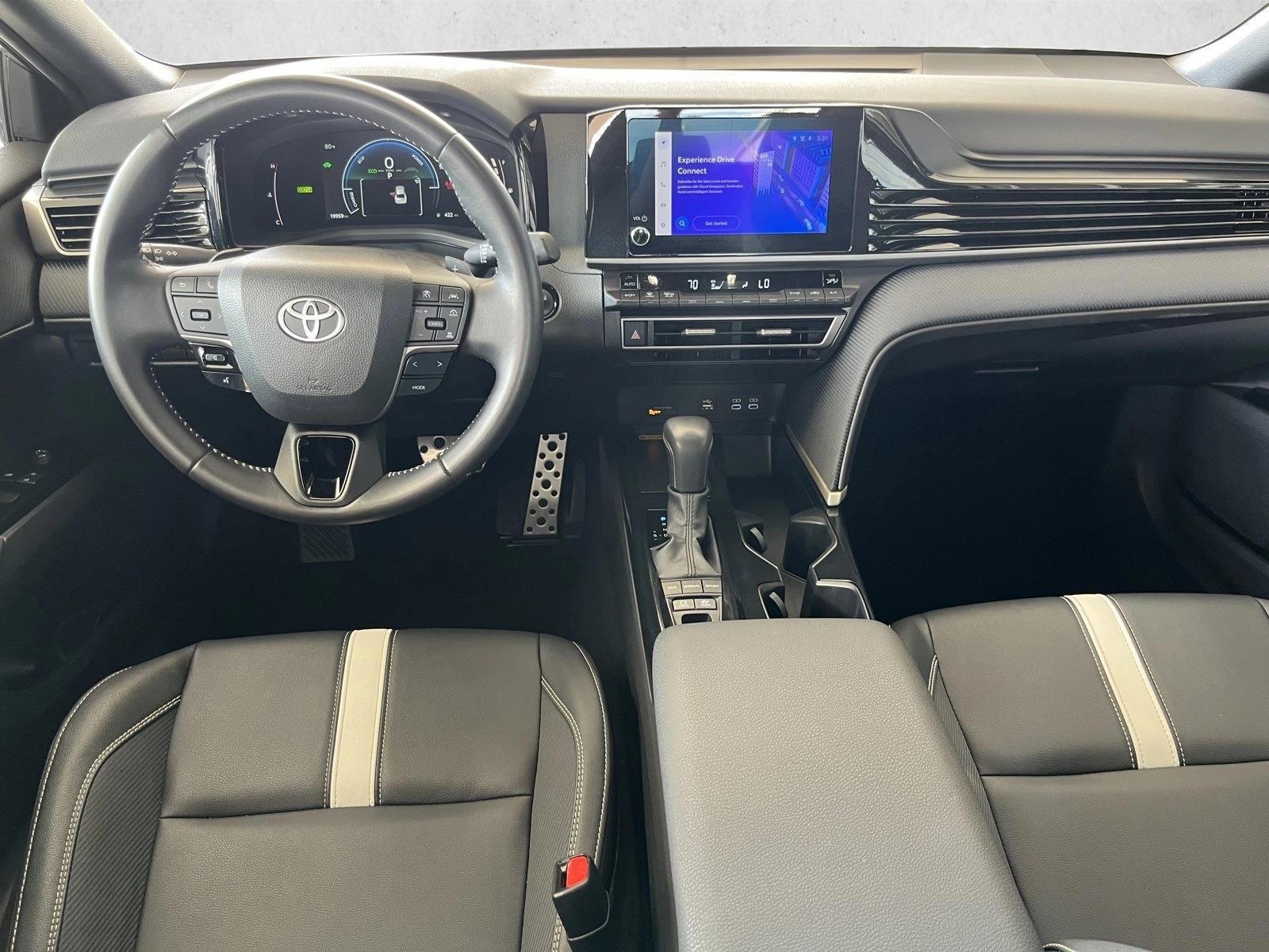 Thumbnail: 2025 Toyota Camry - 3