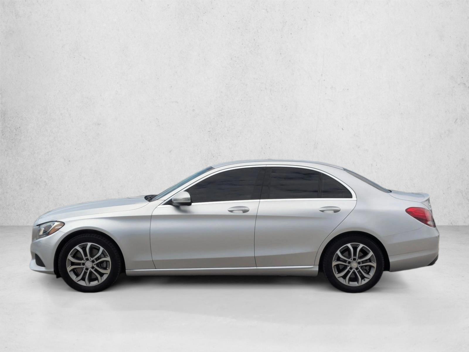 Thumbnail: 2016 Mercedes-Benz C-Class - 2