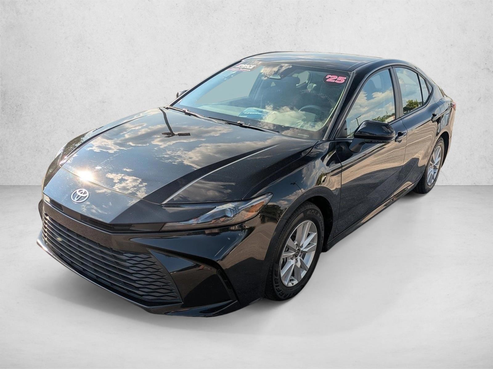 Thumbnail: 2025 Toyota Camry - 1