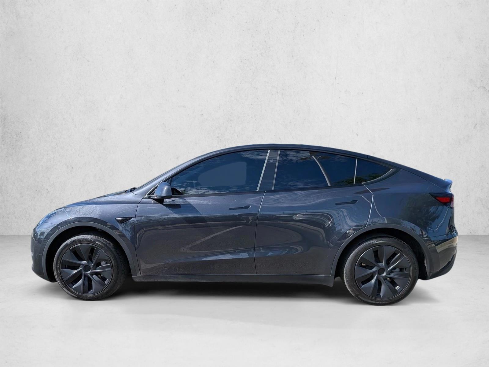 Thumbnail: 2024 Tesla Model Y - 2
