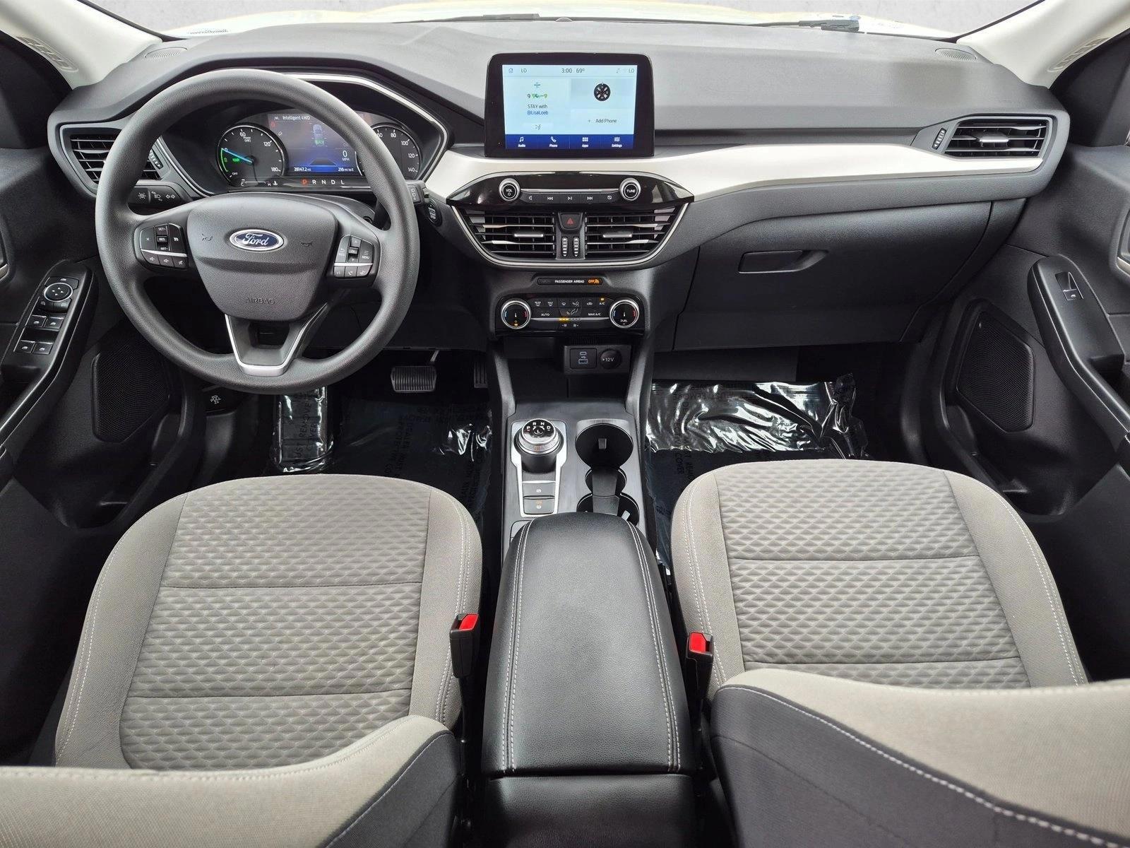 Thumbnail: 2022 Ford Escape - 3