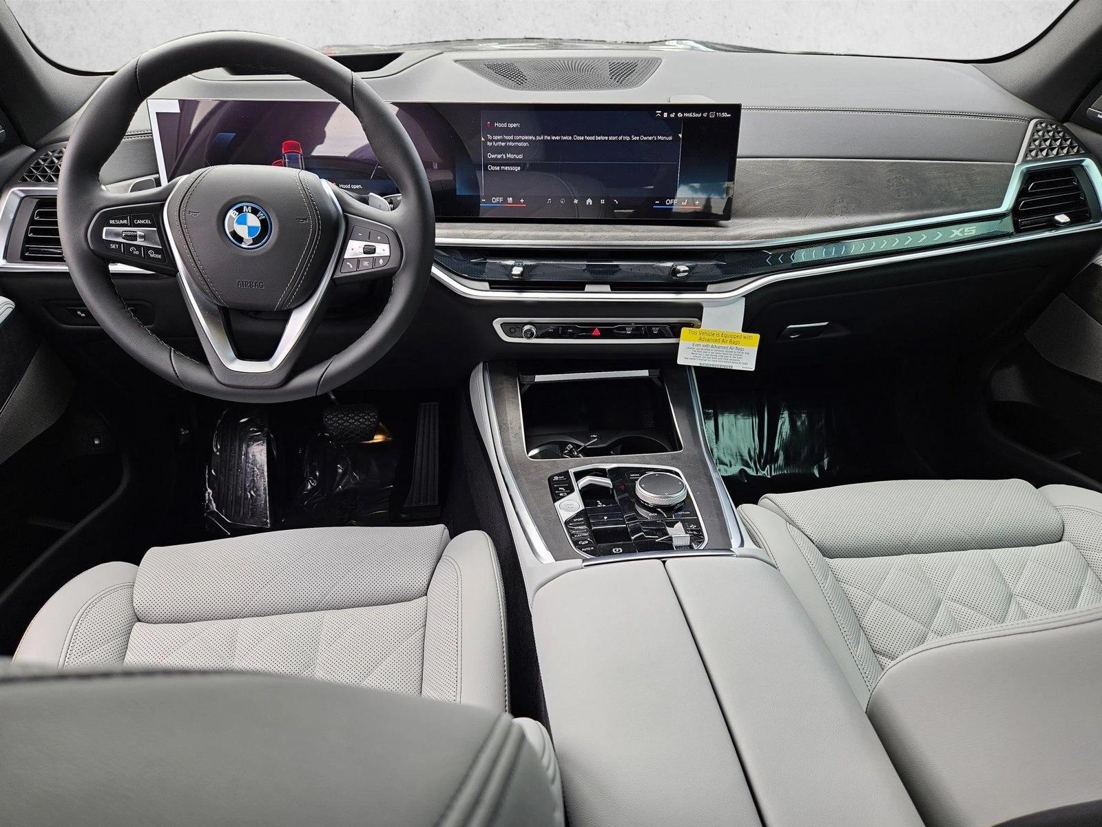 Thumbnail: 2026 BMW X5 - 3