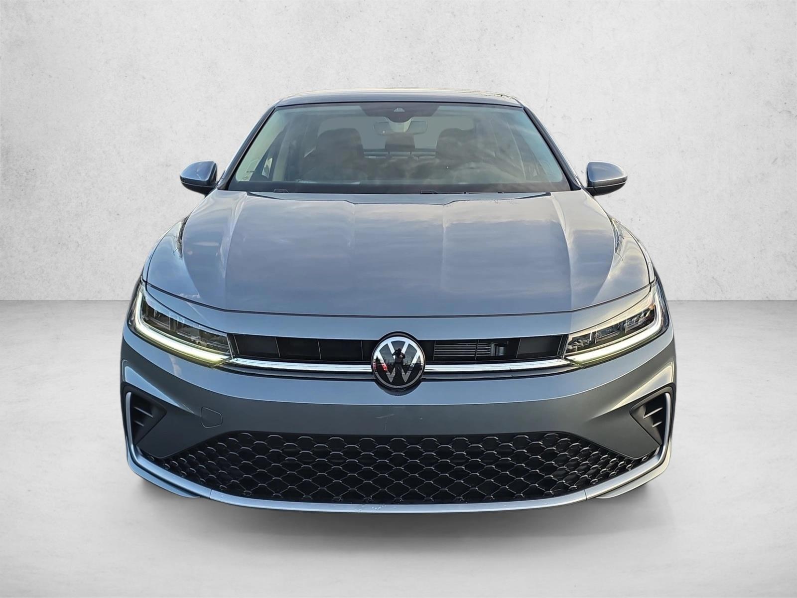 2026 Volkswagen Jetta SE - Photo 8