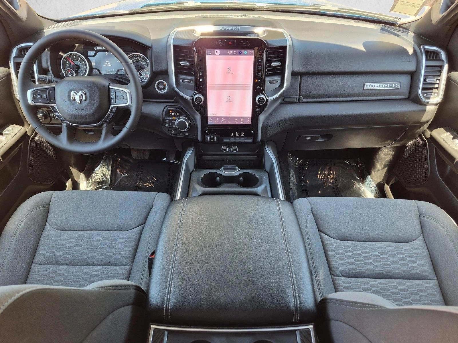 Thumbnail: 2025 RAM 1500 - 3