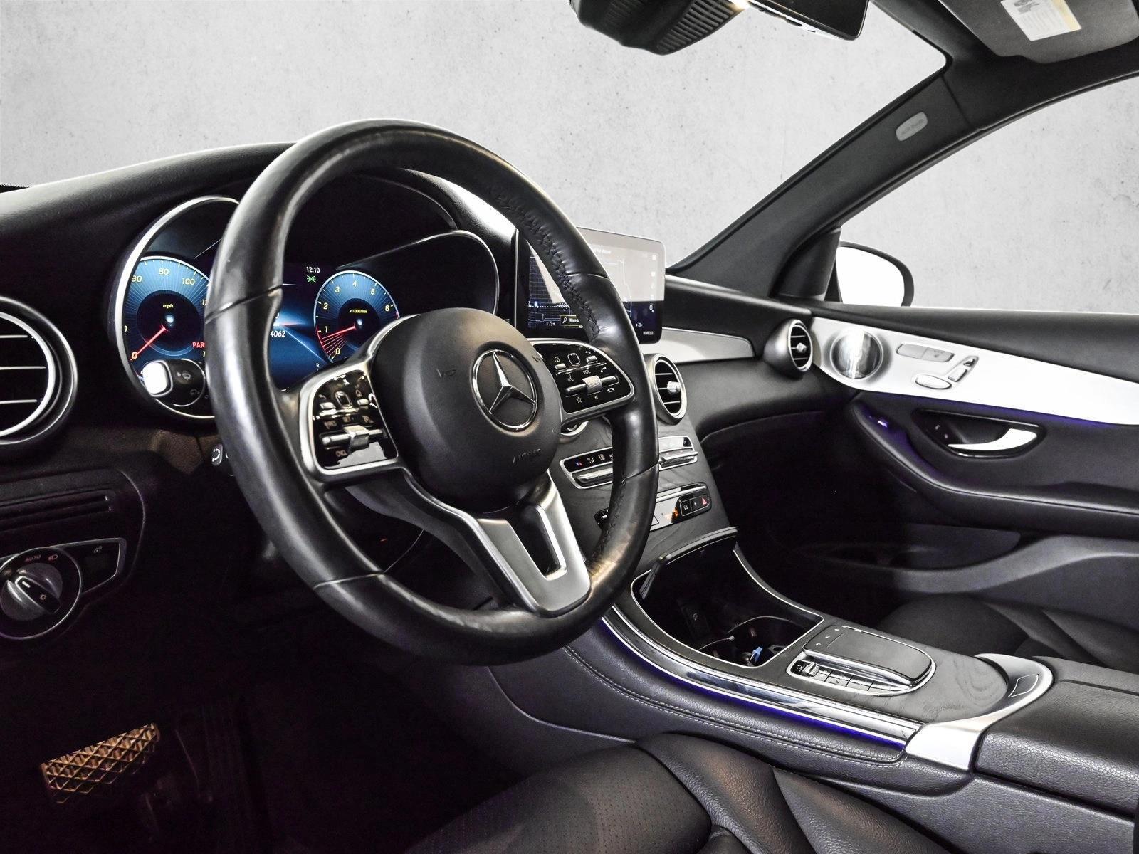 Thumbnail: 2020 Mercedes-Benz GLC - 3