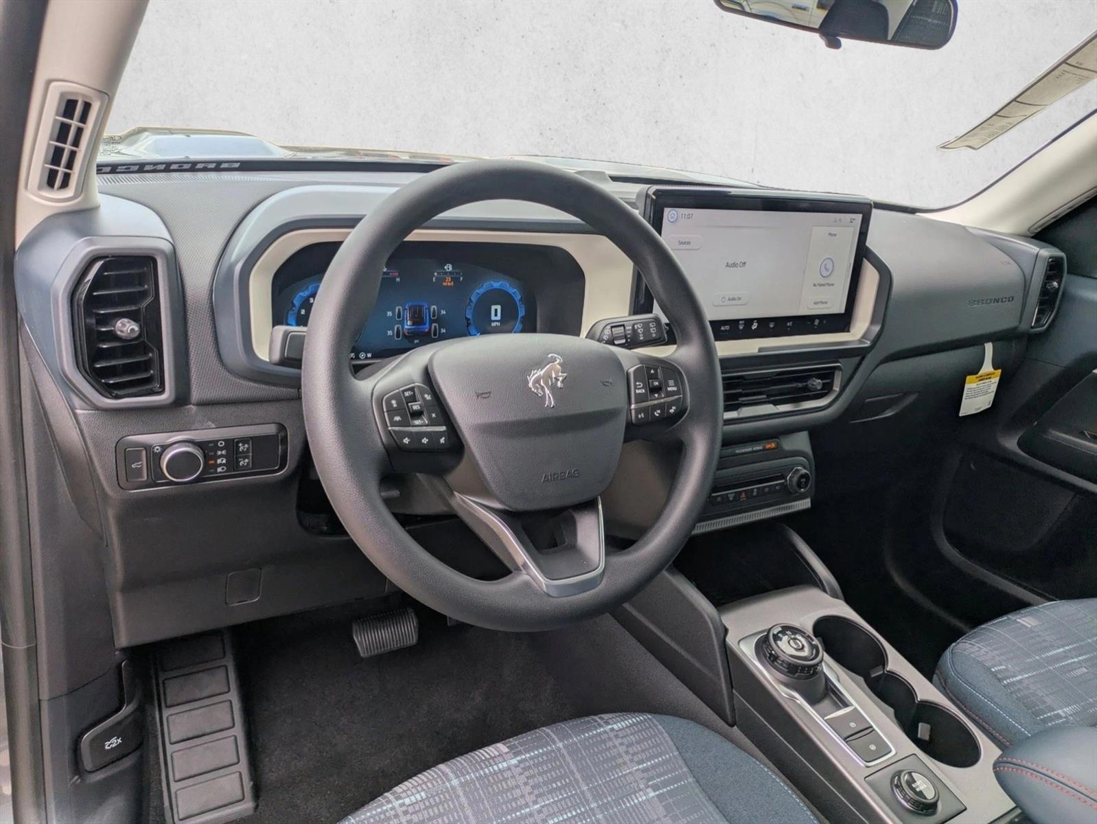 Thumbnail: 2025 Ford Bronco Sport - 3