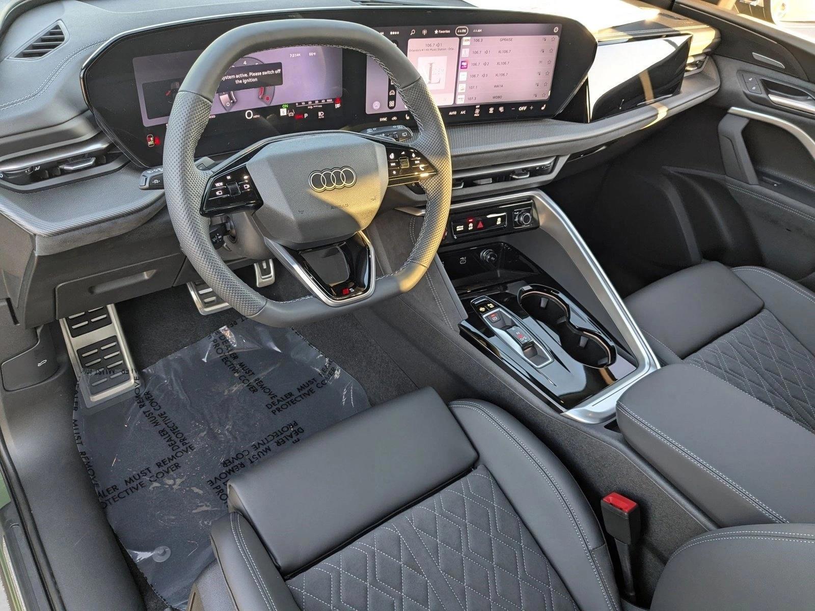 Thumbnail: 2026 Audi SQ5 - 3