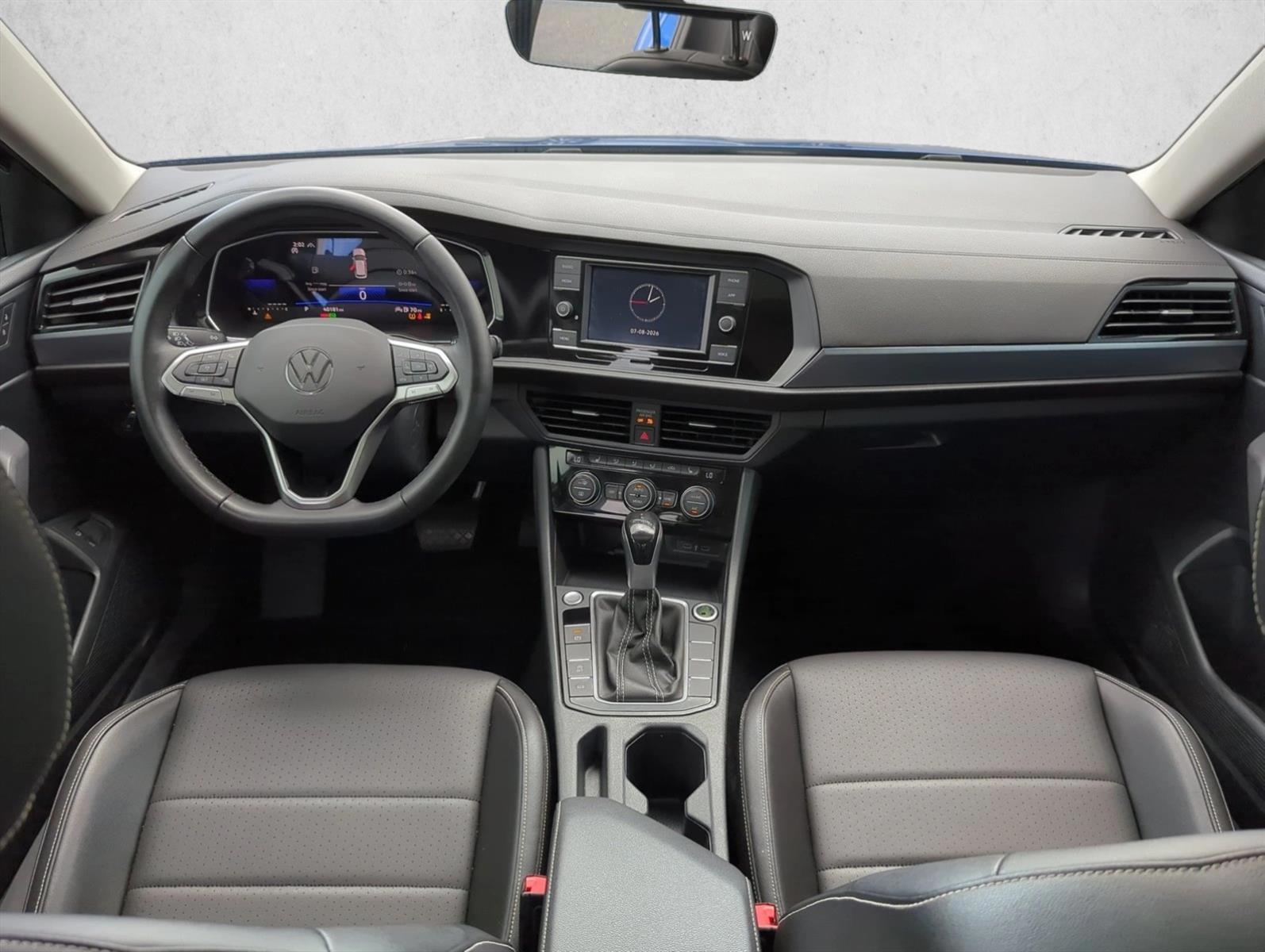 Thumbnail: 2023 Volkswagen Jetta - 3