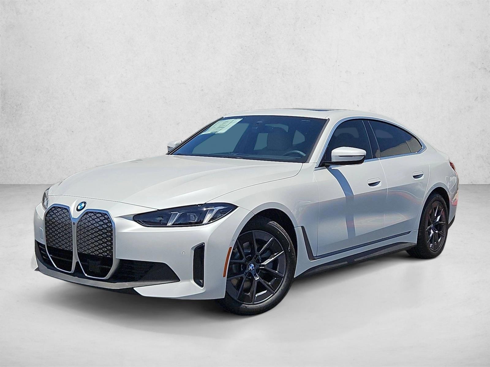 Thumbnail: 2026 BMW i4 - 1