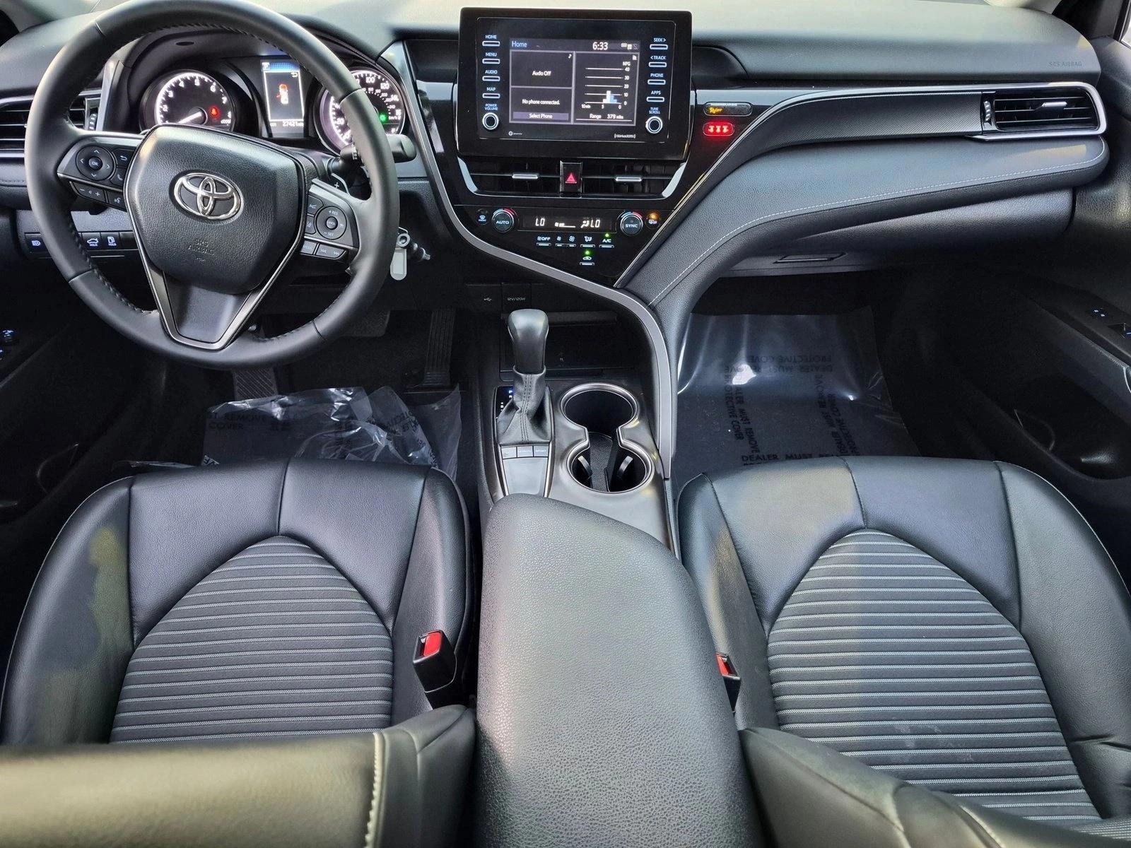 Thumbnail: 2023 Toyota Camry - 4