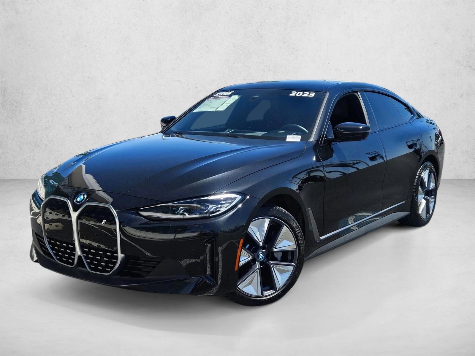 Thumbnail: 2023 BMW i4 - 1