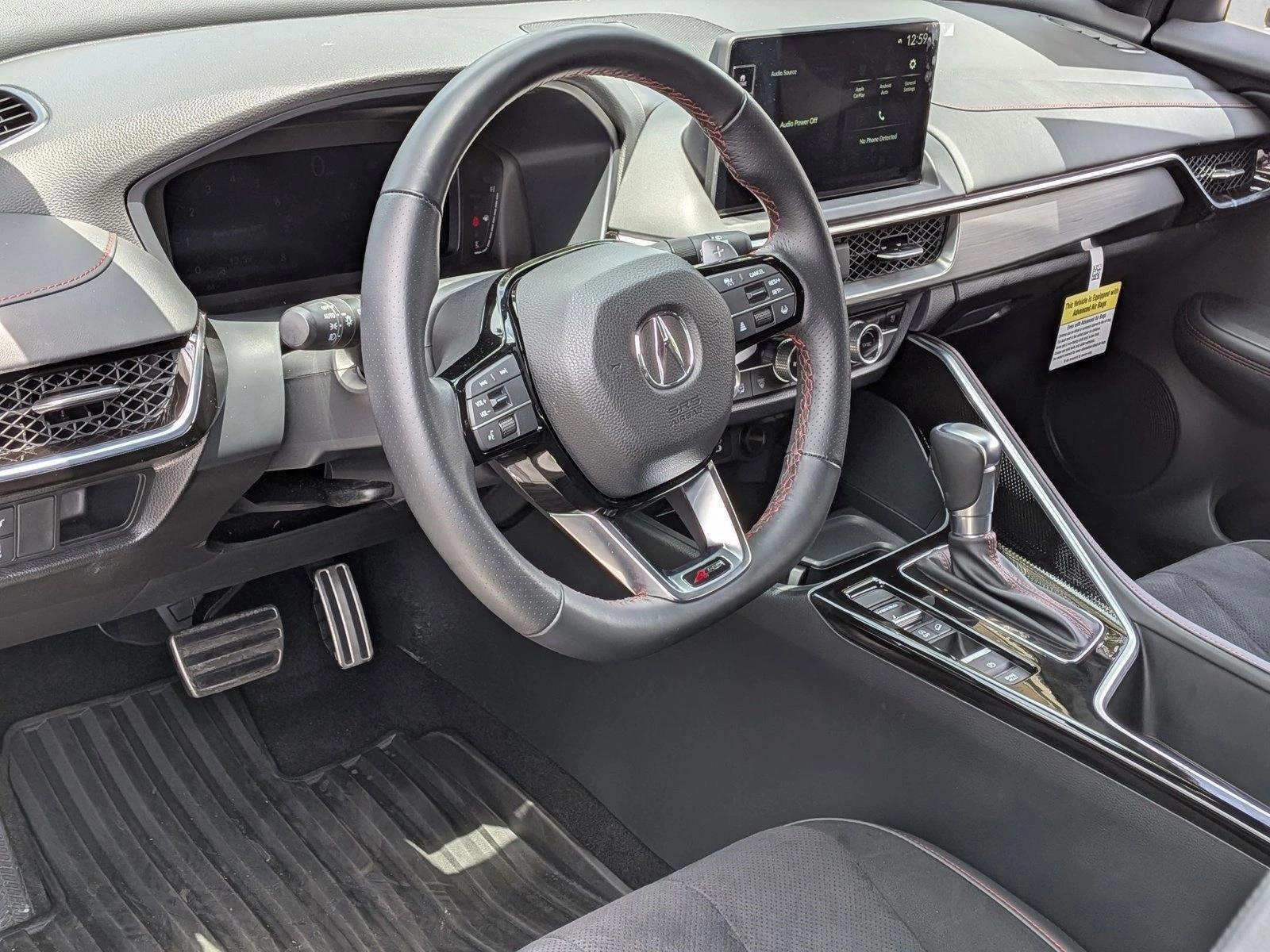 Thumbnail: 2025 Acura ADX - 3