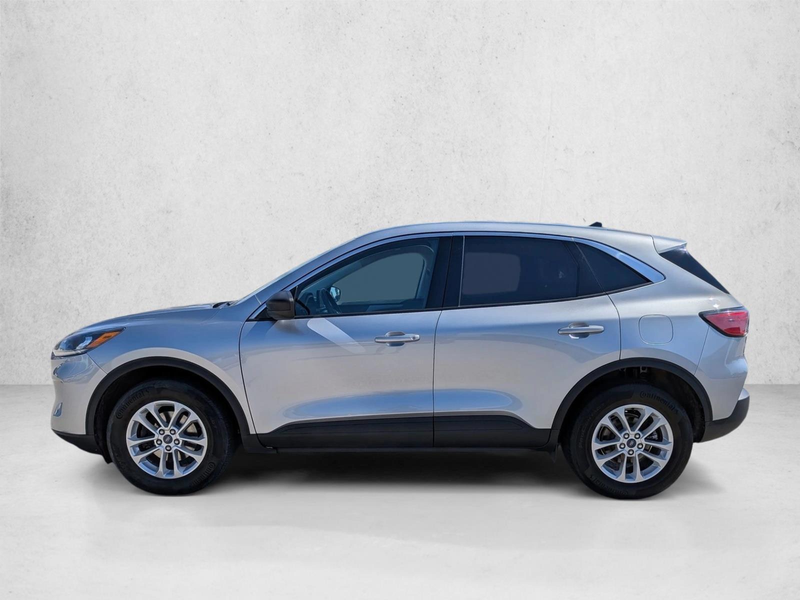 Thumbnail: 2022 Ford Escape - 2