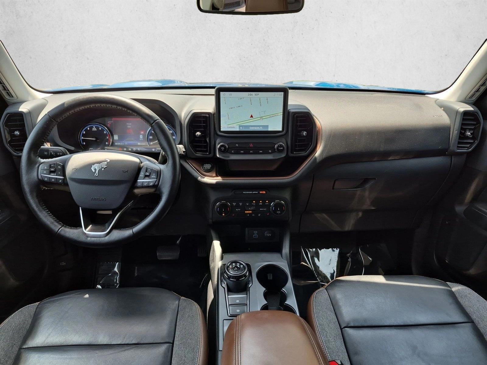Thumbnail: 2022 Ford Bronco Sport - 3
