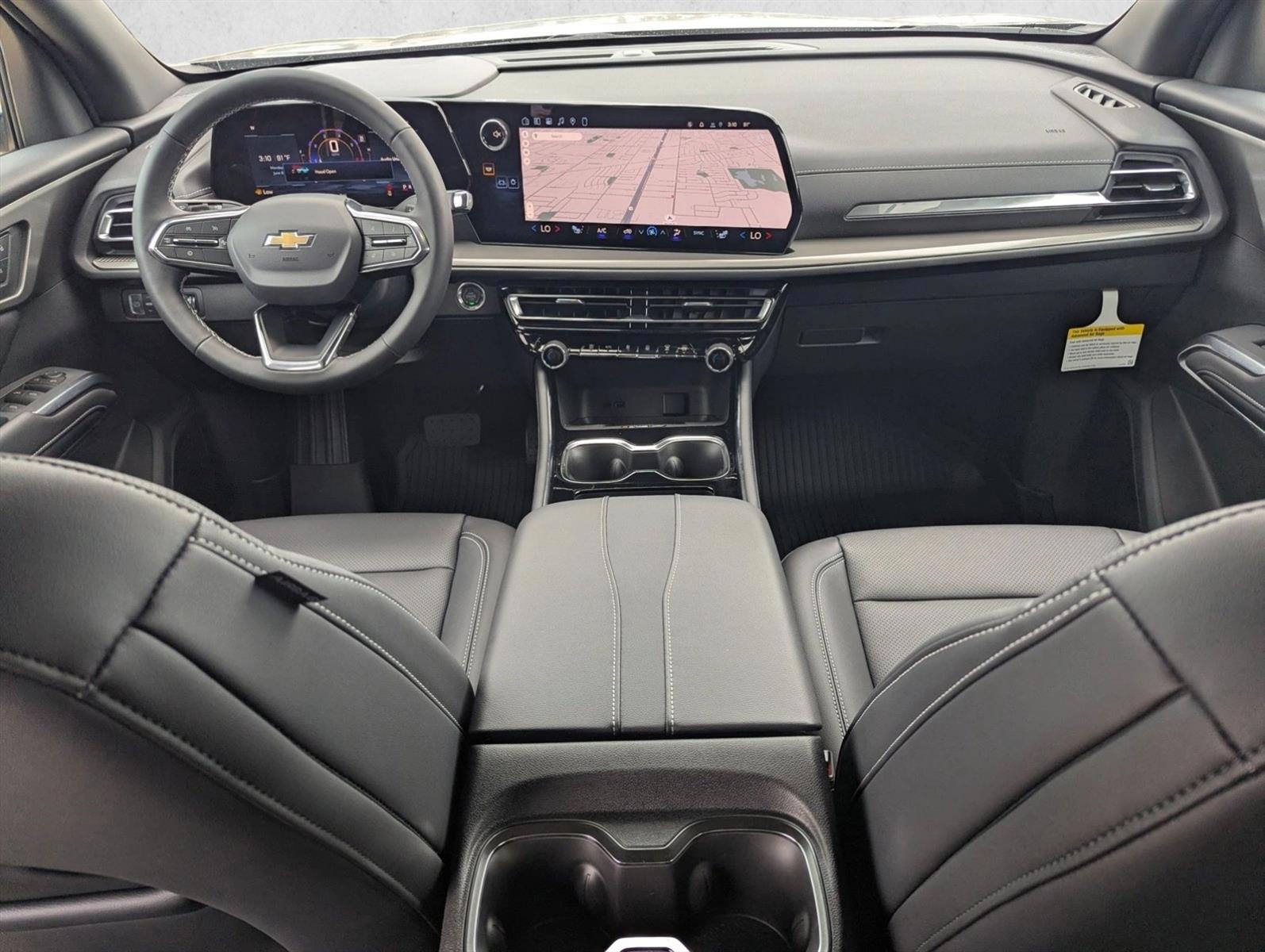 Thumbnail: 2026 Chevrolet Traverse - 3