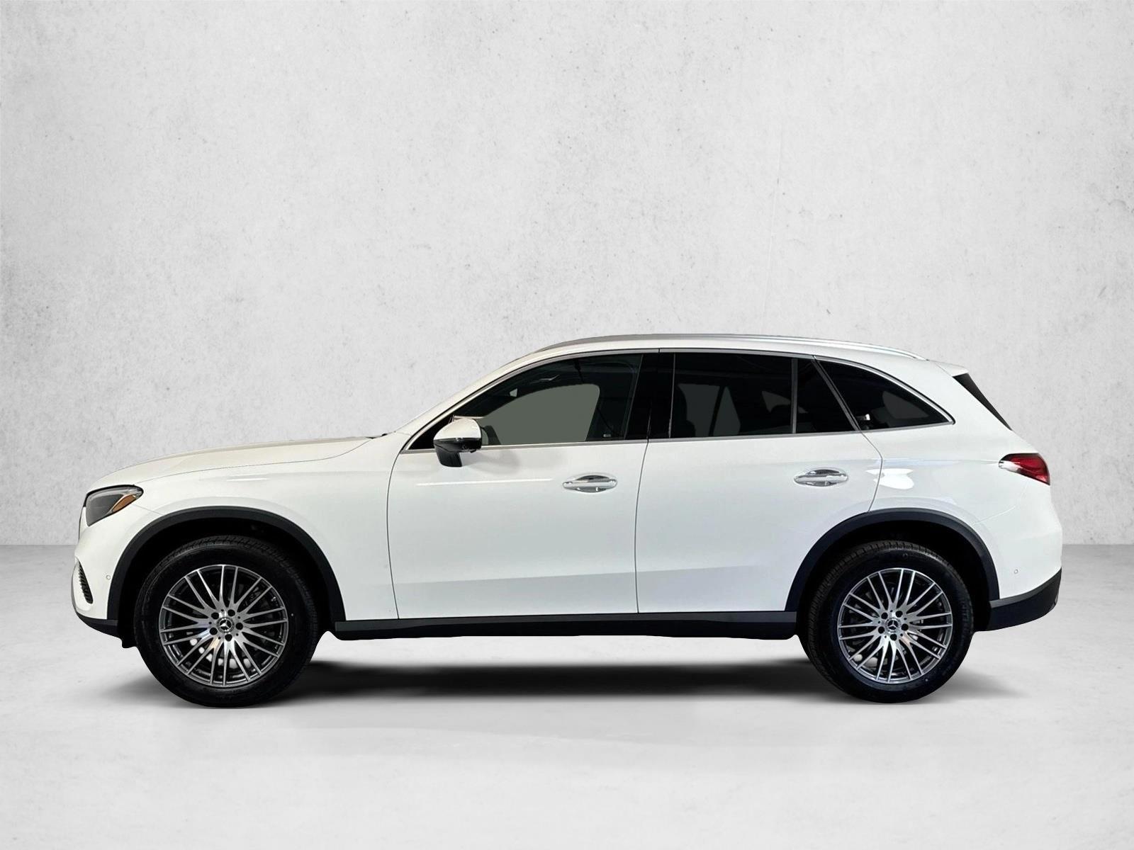 Thumbnail: 2026 Mercedes-Benz GLC - 2