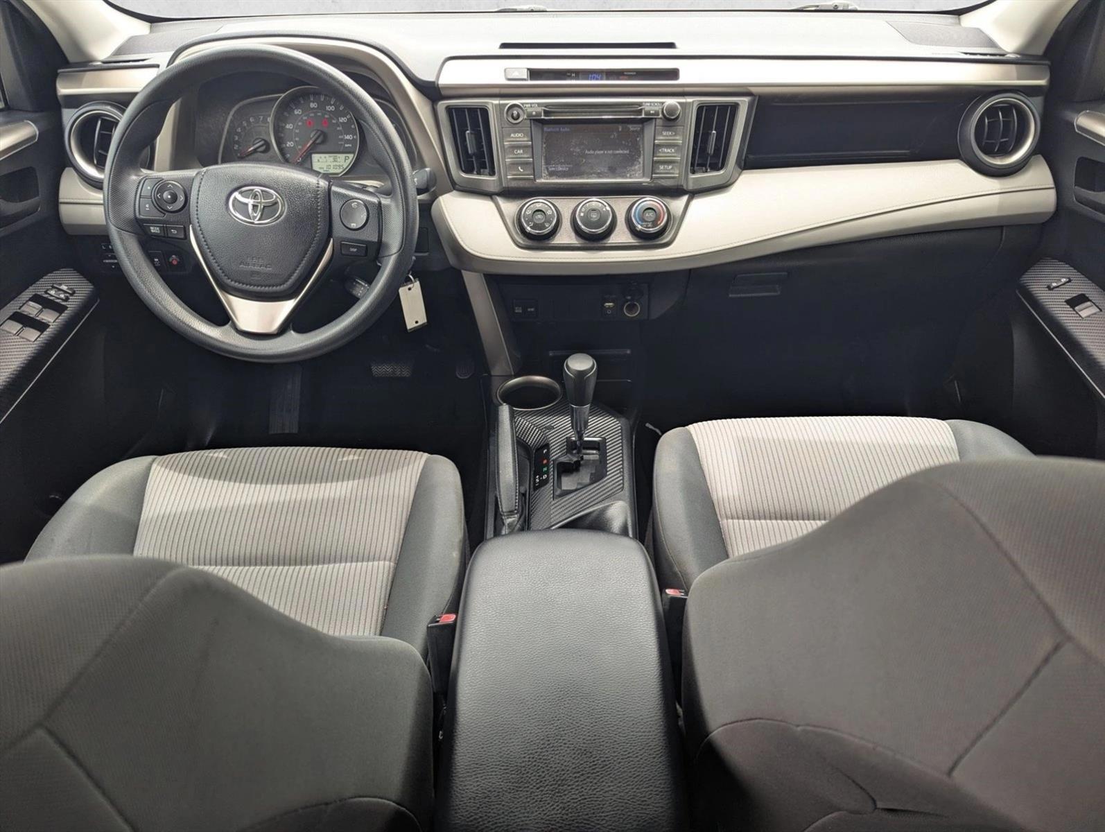 Thumbnail: 2015 Toyota RAV4 - 3