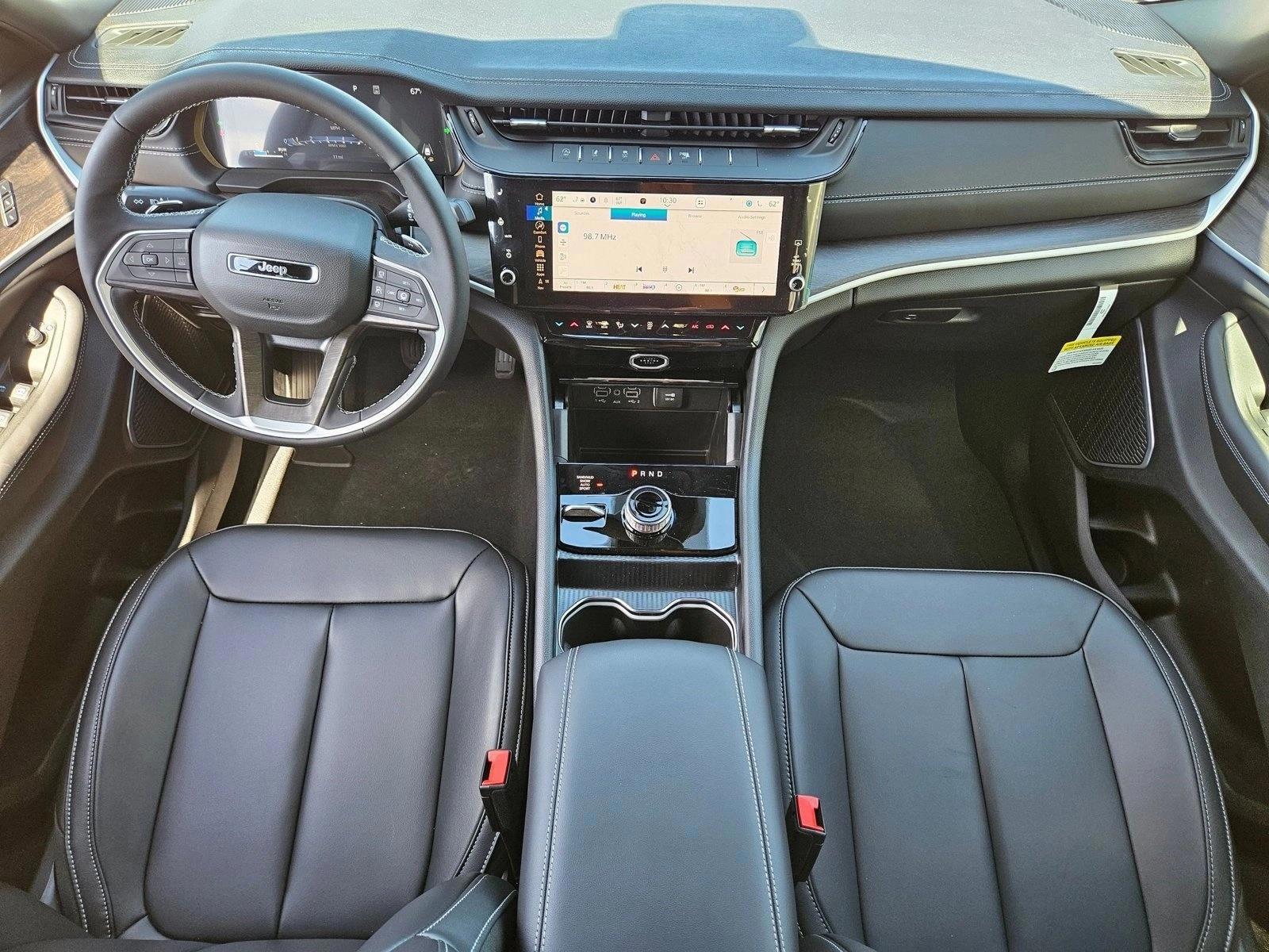 Thumbnail: 2026 Jeep Grand Cherokee L - 3