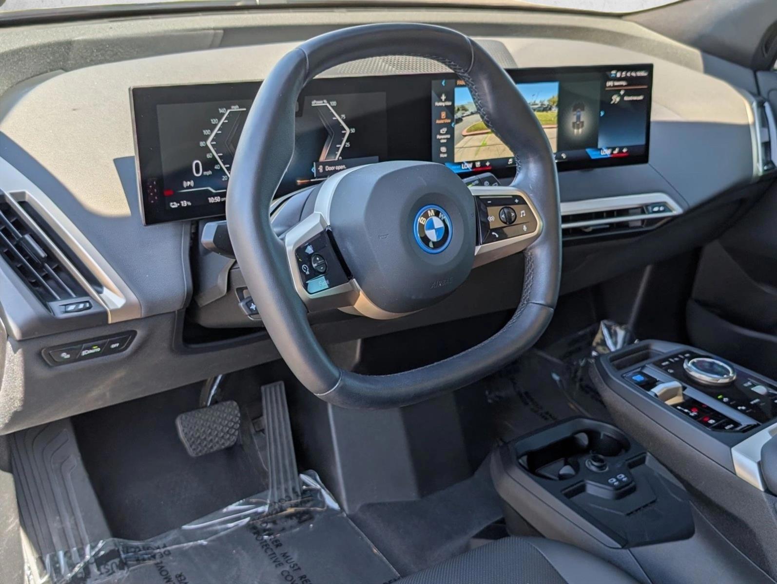 Thumbnail: 2024 BMW iX - 3