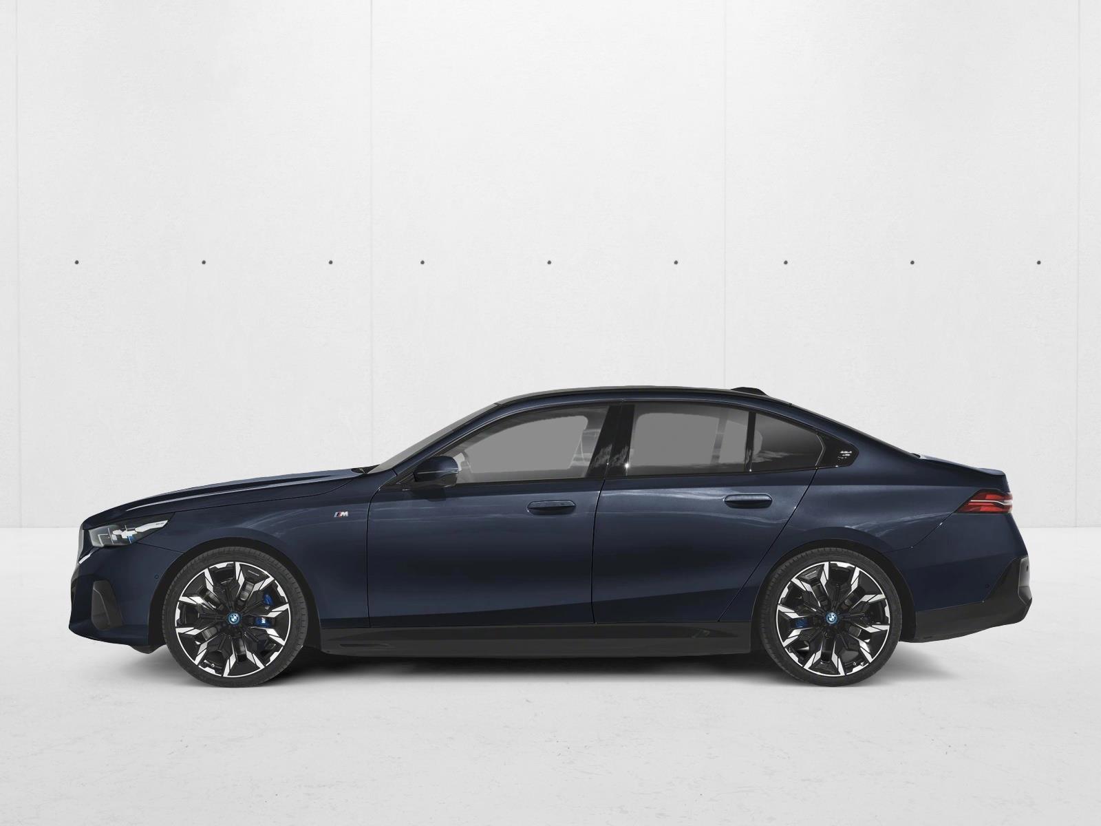 Thumbnail: 2027 BMW i5 - 2