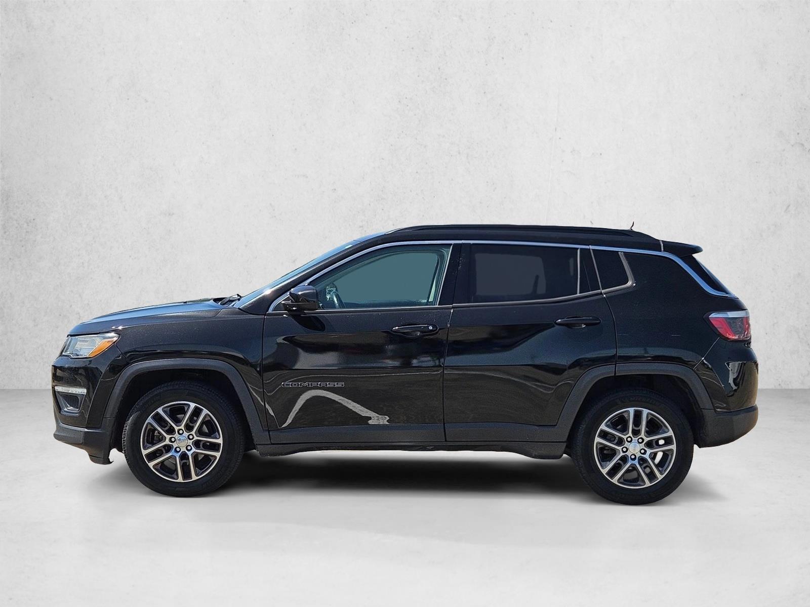 Thumbnail: 2018 Jeep Compass - 2